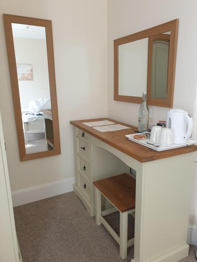 Crofton Guest House Weymouth Eksteriør bilde