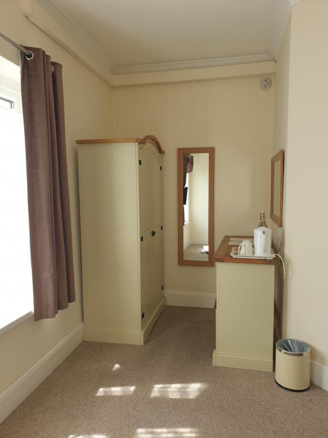 Crofton Guest House Weymouth Eksteriør bilde
